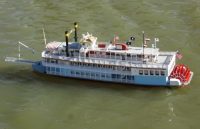 ready-to-run-rc-creole-queen-paddlewheeler-st-1401061993-jpg