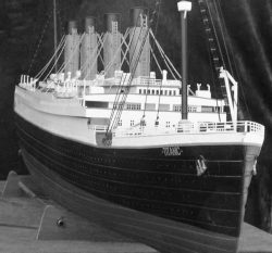 rc-1150-scale-rms-titanic-ready-to-run-jpg