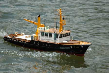 RC READY TO RUN NORTH STAR 1949 VINTAGE TRAWLER FISHING BOAT | The 