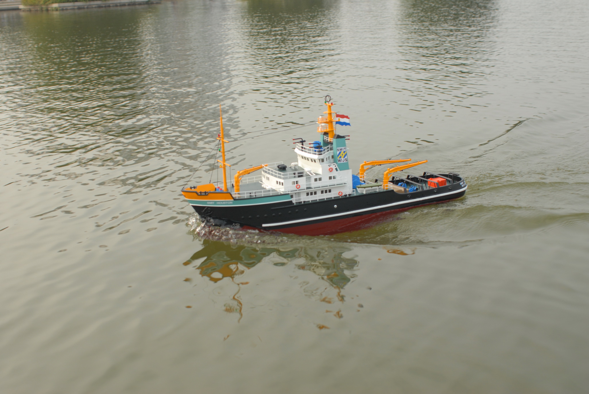 rc tugboat