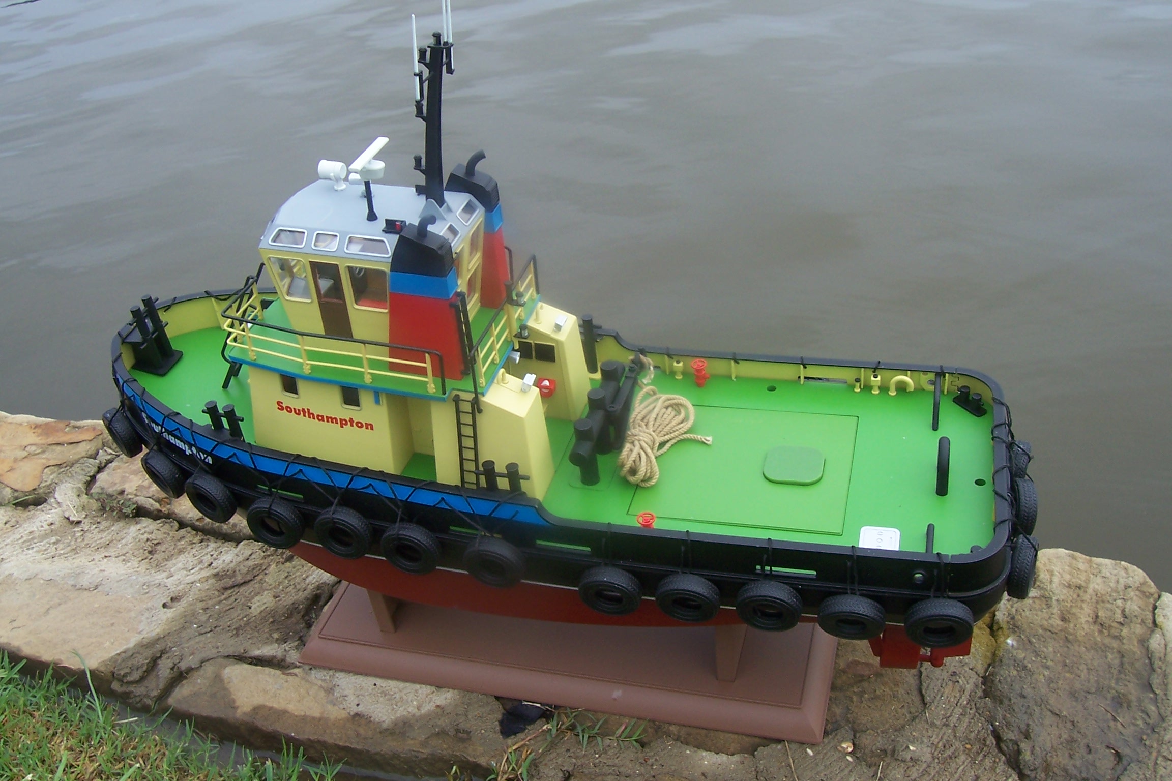rc southampton tug boat for sale
