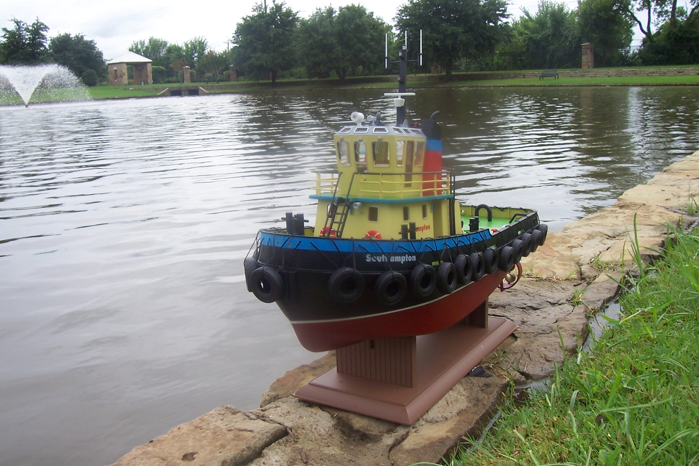 The Scale Modeler - RC WyeForce Southhapton Tug Boat